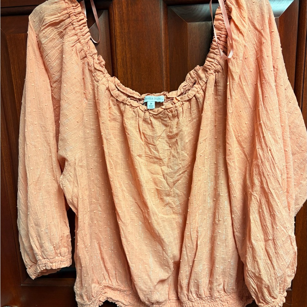 NWOT Ophelia Roe 3X Peach Off the Shoulder 3/4 Sleeve Cropped Smocked Bottom Top